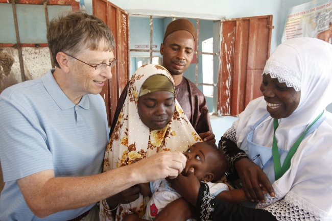 Bill and Melinda Gates Pledge $10-Billion for Vaccine Efforts ...